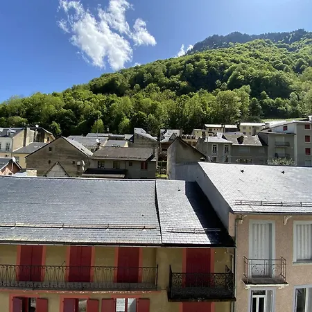 Avec Balcon Et Parking A - Fr-1-812-117 * Cauterets