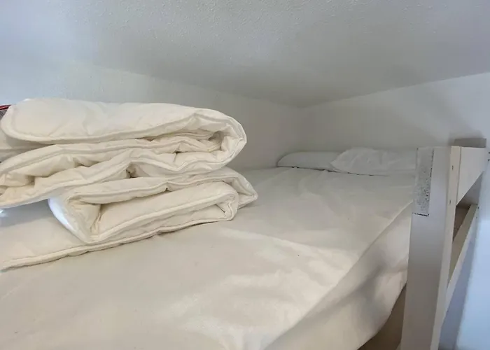 Avec Balcon Et Parking A - Fr-1-812-117 *